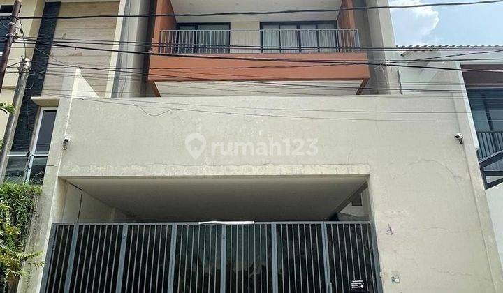 Jual Rumah Brand New di Pulomas 1