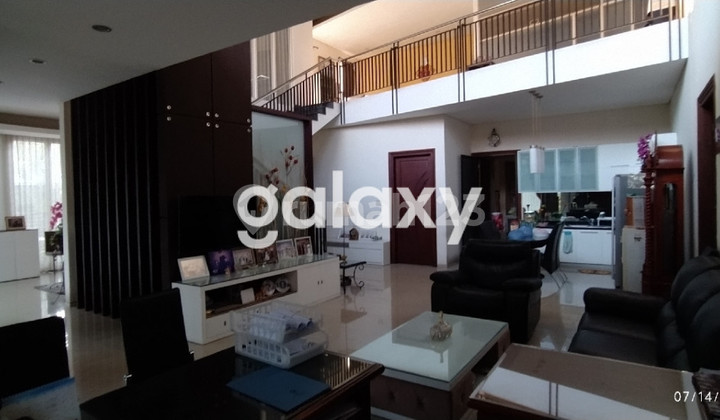 Rumah Minimalis Villa Valensia, Pakuwon Indah Rumah Minimalis Villa Valensia, Pakuwon Indah