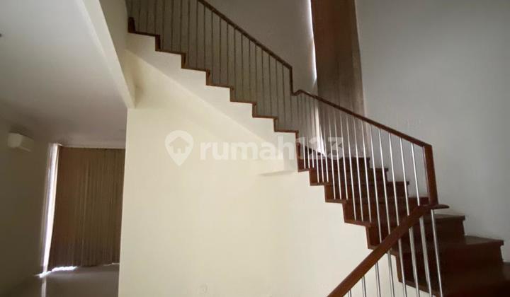 Affordable Pakuwon Area La Riz Golf - Wood Ville Embassy Villa Bukit Regency Indah Imperial Golf Lisbon 2