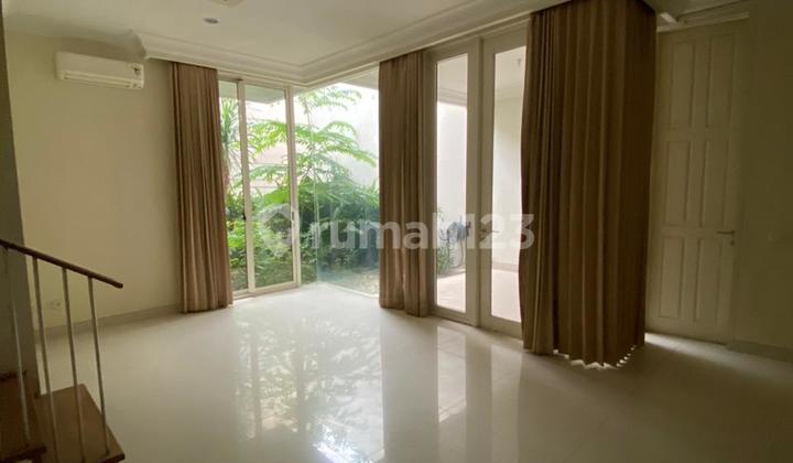 Murah Pakuwon Area La Riz Golf - Wood Ville Embassy Villa Bukit Regency Indah Imperial Golf Lisbon