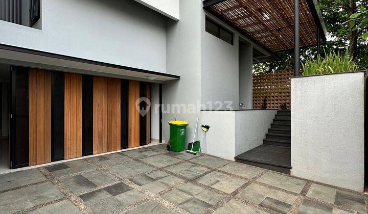 Turun Harga Dijual Rumah Baru Desain Modern Tropical Di Kemang Jakarta Selatan 1