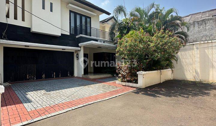 Dijual Rumah Second Asri Di Kemang Jakarta Selatan 1