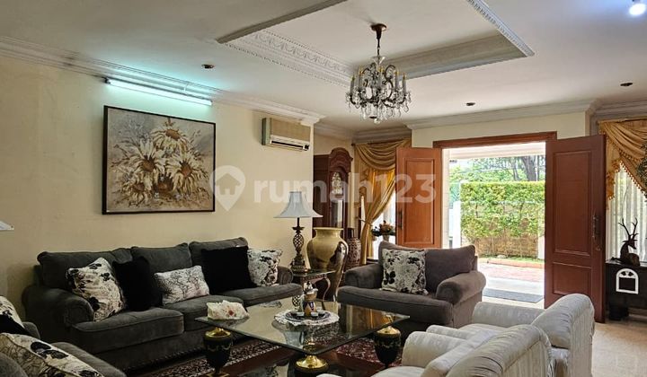 RUMAH TERAWAT LOKASI STRATEGIS ROW JALAN LEBAR, PONDOK INDAH JAKARTA SELATAN 2