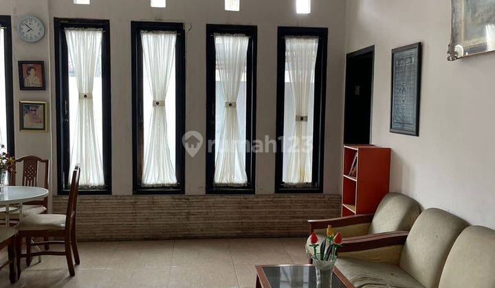 Rumah 2 Lantai Bagus Unfurnished Sertifikat Hak Milik di Sumur Batu Jakarta Pusat, Jakarta Pusat 10