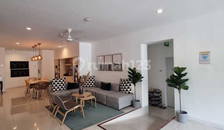 Dijual Cepat Kost Exlusive Aktif 44 Kamar Di Lokasi Strategis Mampang Jakarta Selatan.  9