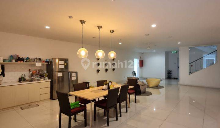 Dijual Cepat Kost Exlusive Aktif 44 Kamar Di Lokasi Strategis Mampang Jakarta Selatan.  16