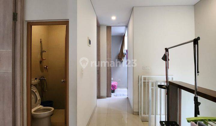 Rumah Modern Tropis Semi Furnished Di Setu Cipayung Jakarta Timur 15