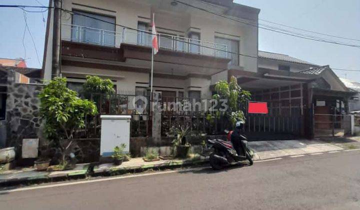 Turun Harga Dijual Rumah Secondary Dalam Komplek Di Pondok Kelapa Jakarta Timur. 1