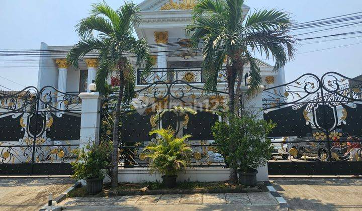 Di Jual Rumah Mewah Full Furnished Di Komplek Elit Jaka Permai Bekasi Barat  1