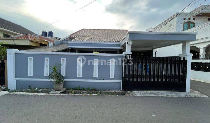 Dijual Rumah Secondary Non Komplek Di Pondok Bambu Jakarta Timur 1