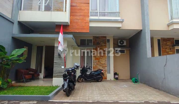 DIJUAL RUMAH SECONDARY 2 LANTAI DALAM CLUSTER DI JAGAKARSA - JAKARTA SELATAN.