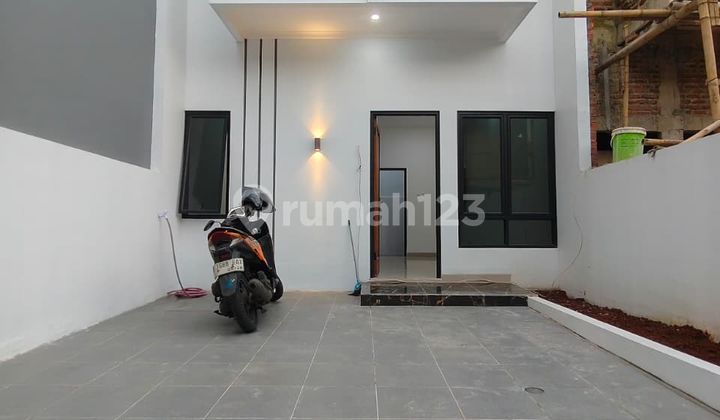 Dijual Rumah Baru 2 Lantai Model Scandavian di Cijantung - Jakarta Timur.