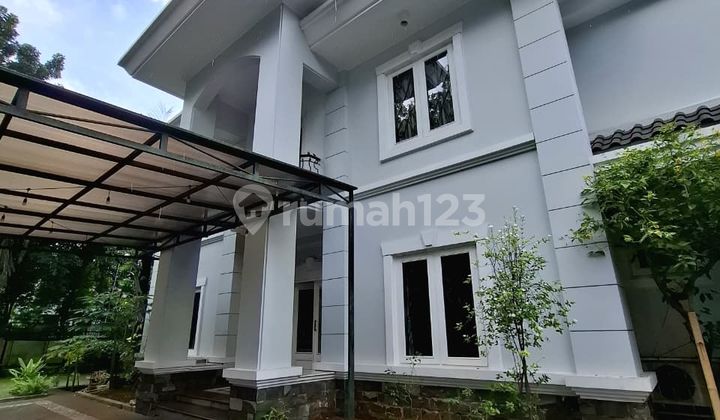 Dijual Rumah Second di Kebayoran Baru Jakarta Selatan
