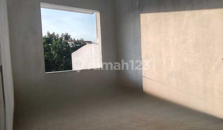 Dijual Rumah Baru Dalam Komplek Pondok Kelapa Jakarta Timur 2