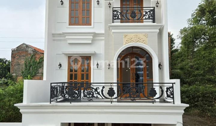 Jual Rumah Baru Design Classic Mewah di Jagakarsa Jakarta Selatan