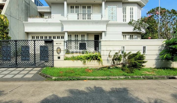 Dijual Rumah Mewah Hook Furnished Dalam Komplek Bekasi Timur. Dijual Rumah Mewah Hook Furnished Dalam Komplek Bekasi Timur.