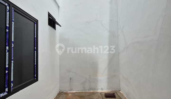 Rumah Baru Dalam Komplek Strategis Jalan Lebar di Duren Sawit Jakarta Timur 2