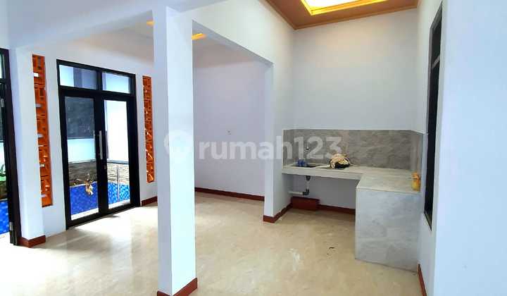 RUMAH PLUS KOLAM RENANG DAN ROOFTOP LUAS DI JAGAKARSA JAKARTA SELATAN 2