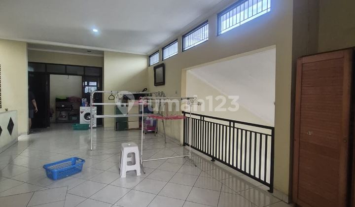 Rumah Secondary Akses Lebar di Jatiwaringin, Pondok Gede Bekasi Kota 2