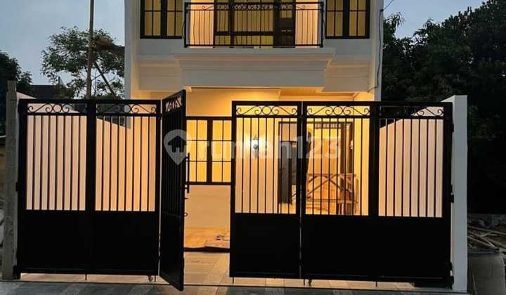 Rumah Baru Dalam Komplek Di Jatiwaringin Pondok Gede Bekasi Jawa Barat 1