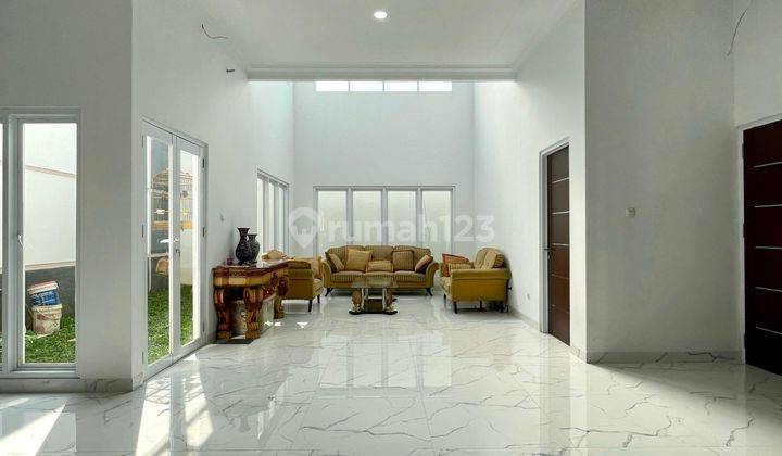 TURUN HARGA Rumah Second Dalam Komplek Cipinang Indah 1 Jakarta Timur  2