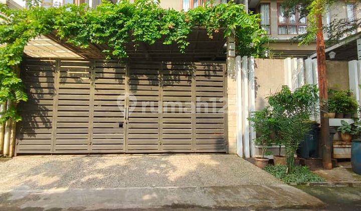 Dijual Rumah Bagus dan Terawat di Cilandak - Jakarta Selatan