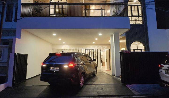 Rumah Baru Design Modern Lokasi Strategis Dekat Ampera Raya Jakarta Selatan  1