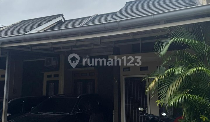 Dijual Rumah 72M Siap Huni Dekat Pusat Perbelanjaan di Kramat Jati, Jakarta Timur Dijual Rumah 72M Siap Huni Dekat Pusat Perbelanjaan di Kramat Jati, Jakarta Timur