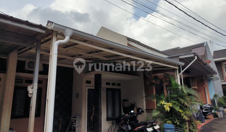 For Sale 72M House Ready to Occupied Near Shopping Center in Kramat Jati, East Jakarta 2