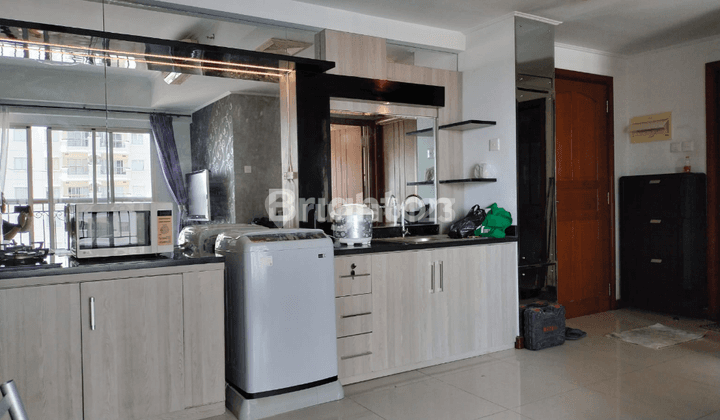 APARTEMEN 2 BR STRATEGIS PUSAT BISNIS DEKAT GRAHA FAMILI, PAKUWON MALL 1