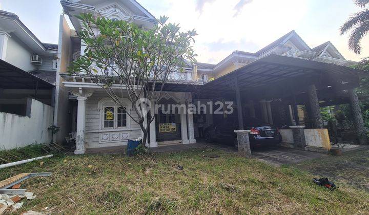 Rumah 2 Lantai Butuh Renovasi 1