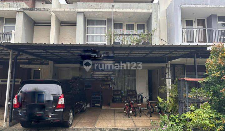 Rumah Cantik Dua Lantai Rapi di Raffles Hills Cibubur 1