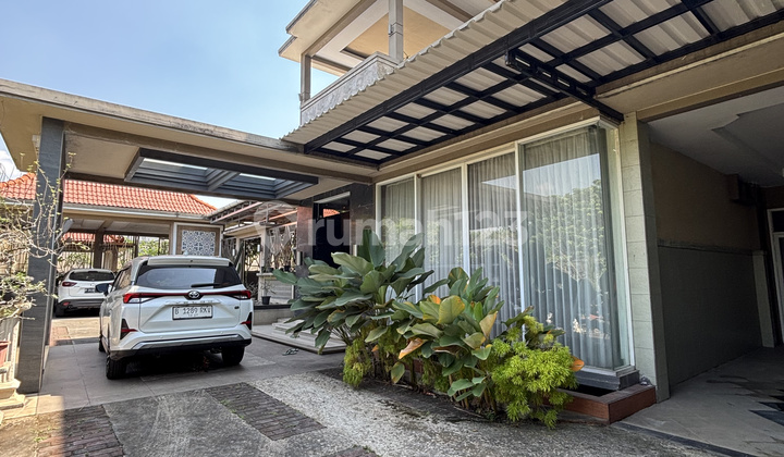 Rumah Villa  3 lantai di Belakang Bukit Golf Cibubur 2