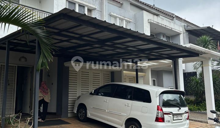 Rumah Cantik 2 Lantai di Raffles Hills Cibubur