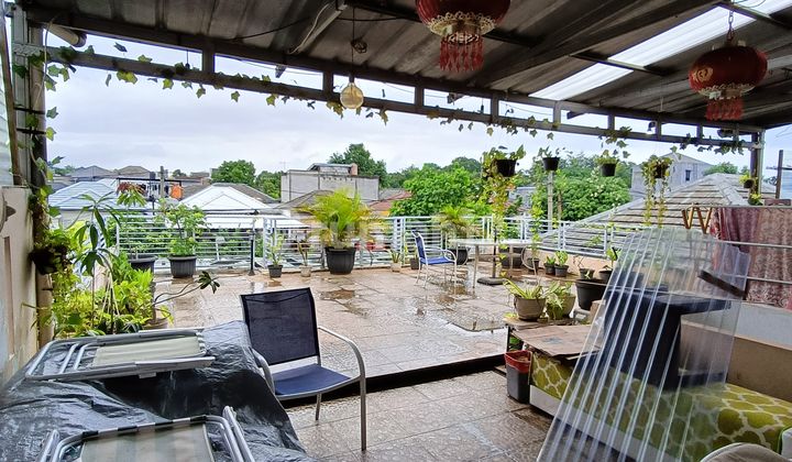 Spacious Two-Story House in Cibubur Country 2