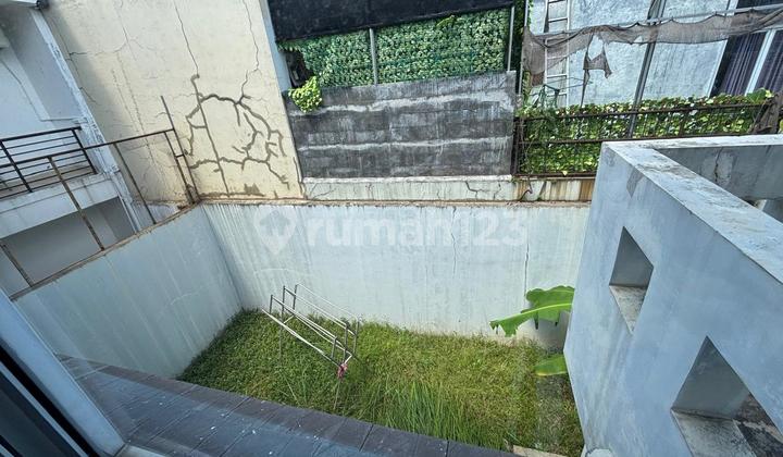 Rumah Sejuk Hijau di Taman Kenari Nusantara Cibubur  2