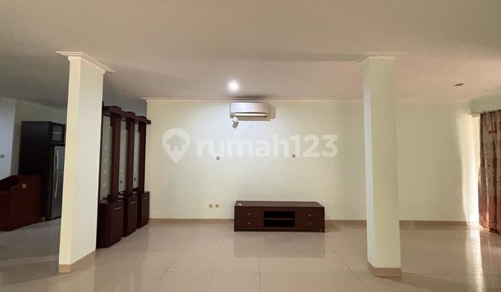 Large Corner House in Cibubur Tourist City Large Corner House in Cibubur Tourist City