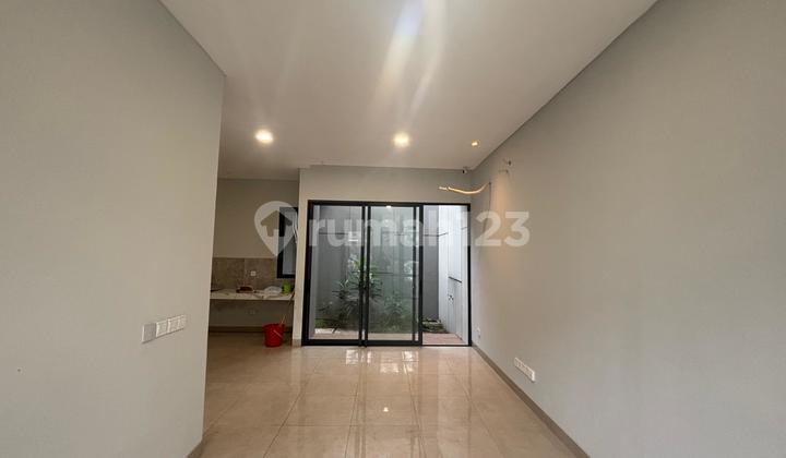 Rumah Miami Unfurnished Brand New  di Kota Wisata Cibubur  2
