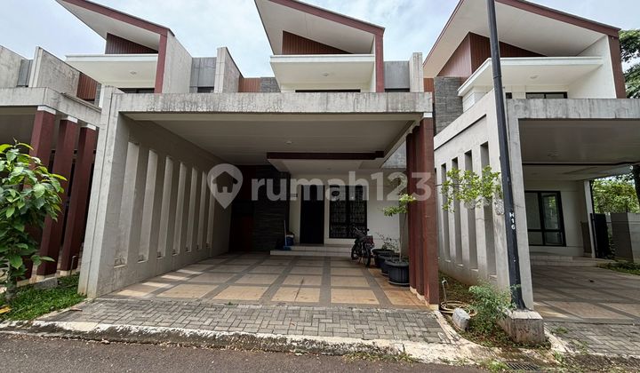 Rumah 2 Lantai Hadap Taman di Hickory Podomoro Golf View Rumah 2 Lantai Hadap Taman di Hickory Podomoro Golf View