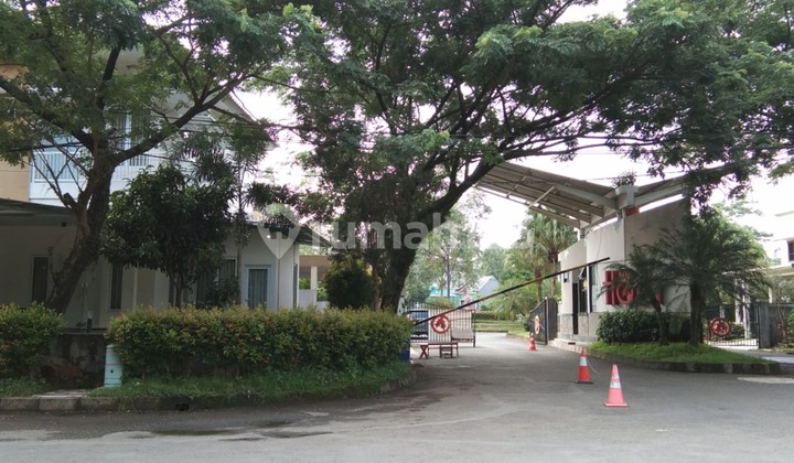 Rumah 2 Lantai di Cluster Holly Sentul Rumah 2 Lantai di Cluster Holly Sentul