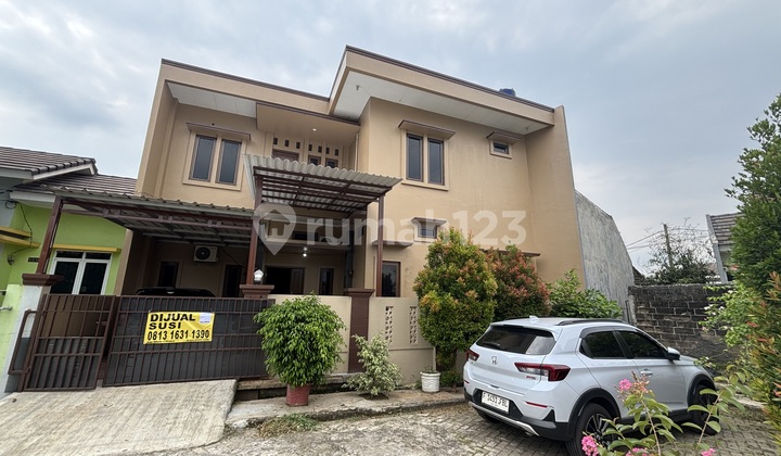 Rumah Brand New Dua  Lantai Kuldesak Siap Huni di Grand Nusa Cileungsi 1