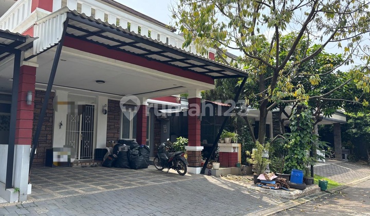 Rumah 2 Lantai  Semi Furnished di Kota Wisata  1