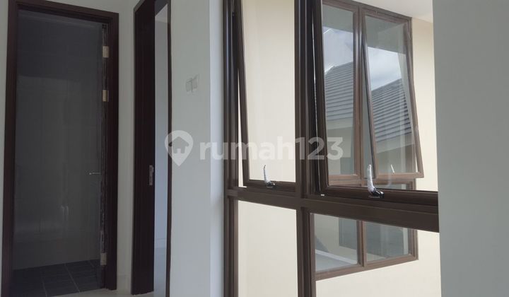 Rumah Asri Di Serpong Jaya Cluster The Terrace Tangerang Selatan 2