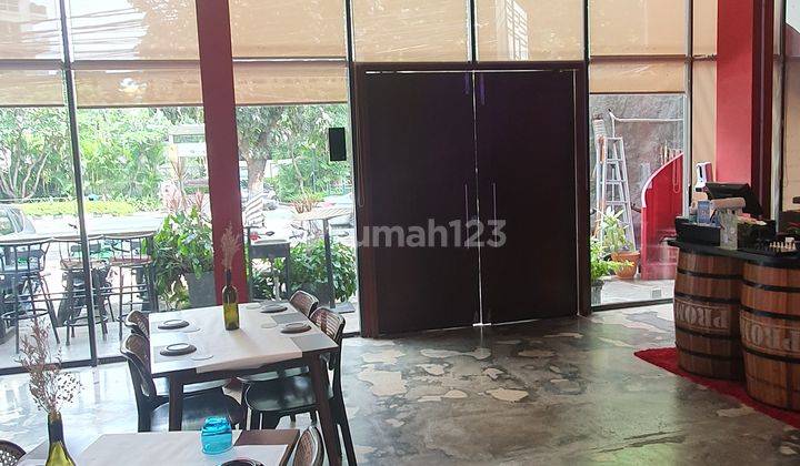 Ruang Usaha Di Jl. Pakubuwono Ex Cafe Lokasi Premium Jakarta 2