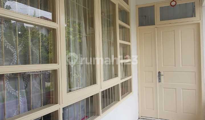 Rumah Halaman Luas di Kasturi Bintaro Jaya Sektor 9 2