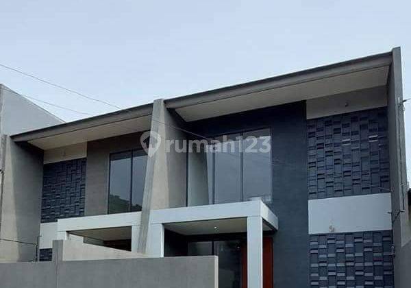 Rumah Indent Di Cinere Dalam Perumahan Dekat Dengan Pintu Tol  1