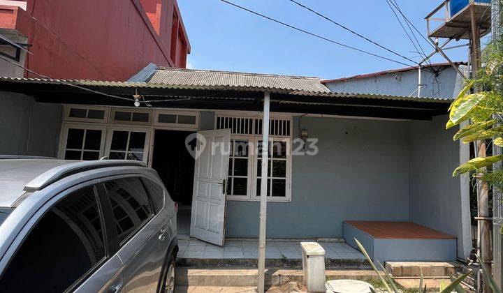 Rumah Siap Huni Sebelumnya Disewakan Untuk Kantor, Lokasi Di Perumahan Lebak Bulus,hanya 100 Meter Ke Mrt Lebak Bulus 1