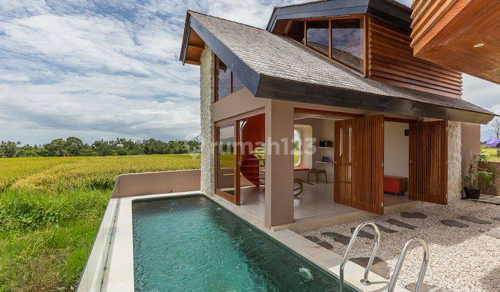 3 unit Japanese Mid century Modern Villa For Sale In Kedungu 15