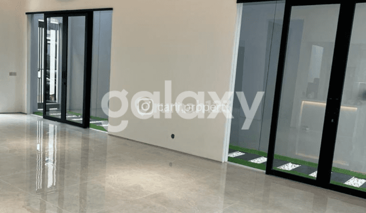 Turun Harga! Rumah Dian Istana Baru Gress Minimalis Semi Furnish 2