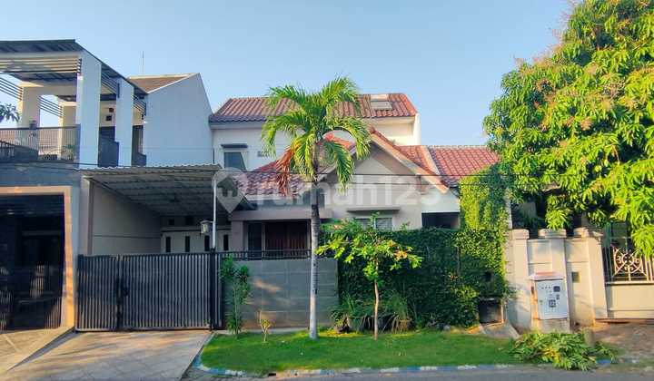 Beautiful Well-Maintained House in Delta Raya Sidoarjo, Flood-Free Beautiful Well-Maintained House in Delta Raya Sidoarjo, Flood-Free